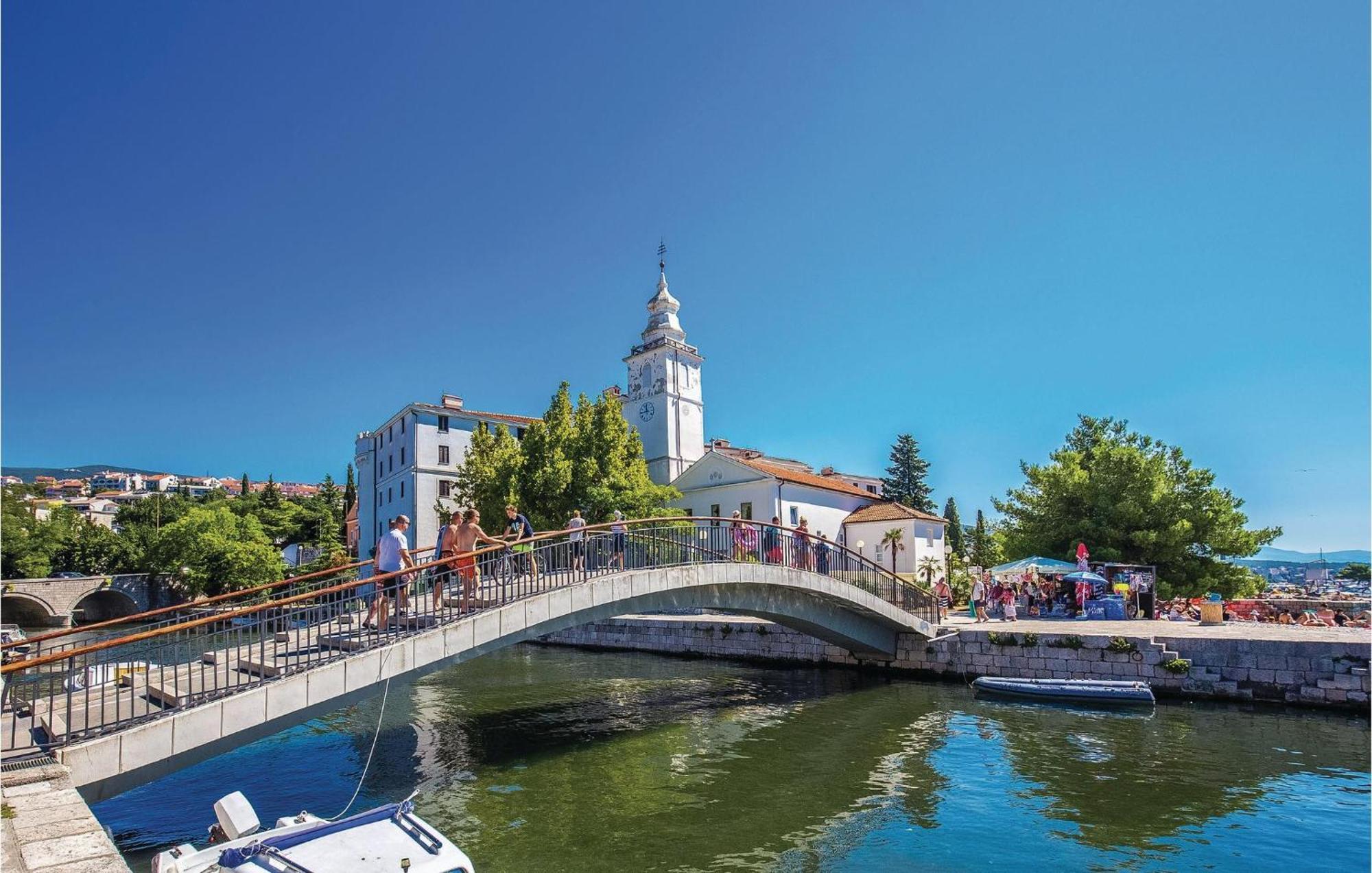 Cozy Apartment In Crikvenica With Kitchen 외부 사진