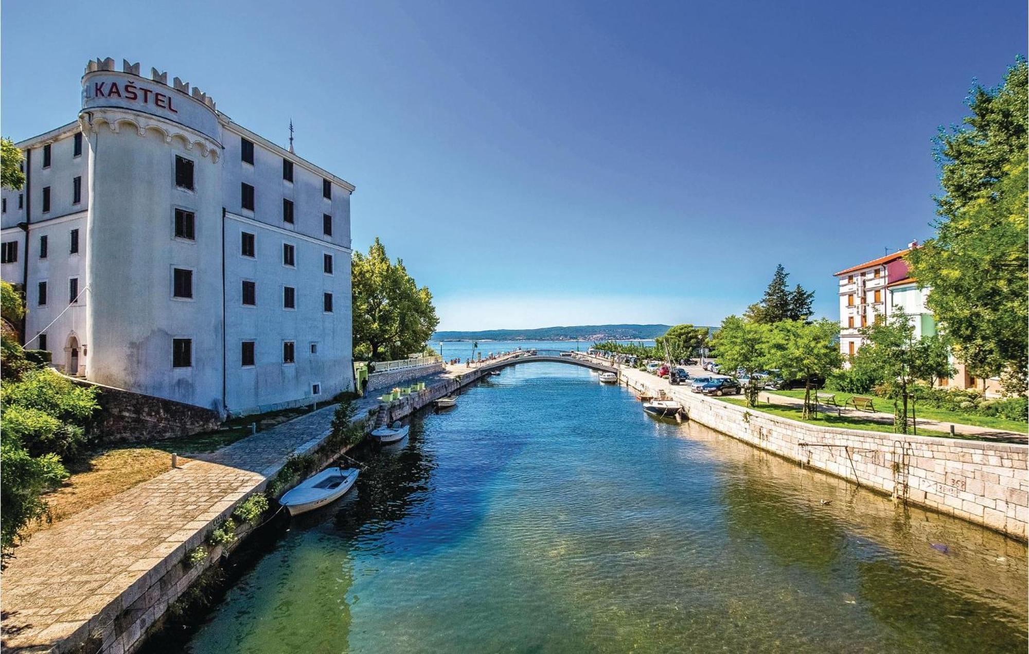 Cozy Apartment In Crikvenica With Kitchen 외부 사진